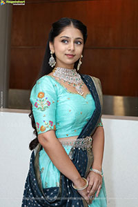 Jabili Jetta Latest Beautiful Stills, HD Photo Gallery