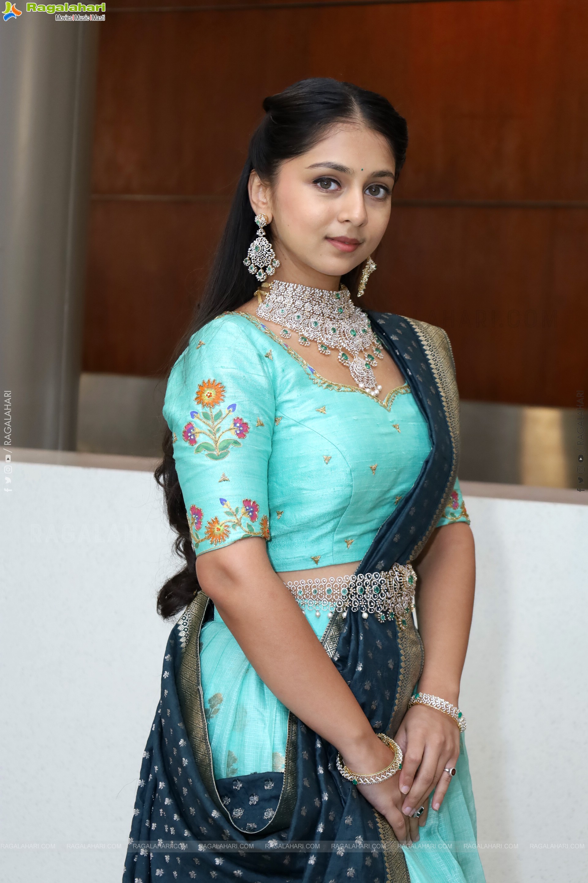 Jabili Jetta Latest Beautiful Stills, HD Photo Gallery