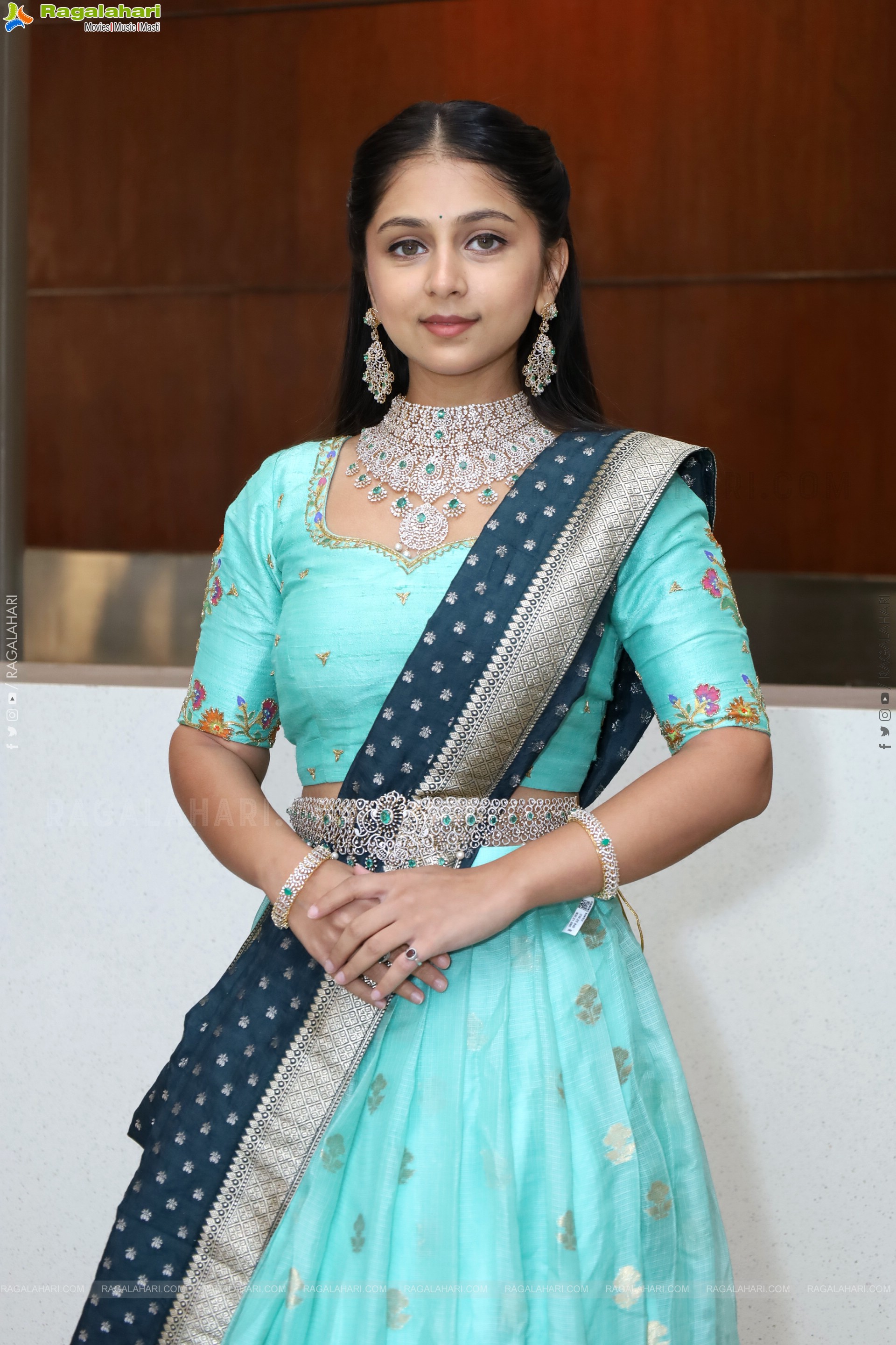 Jabili Jetta Latest Beautiful Stills, HD Photo Gallery