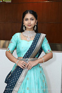 Jabili Jetta Latest Beautiful Stills, HD Photo Gallery