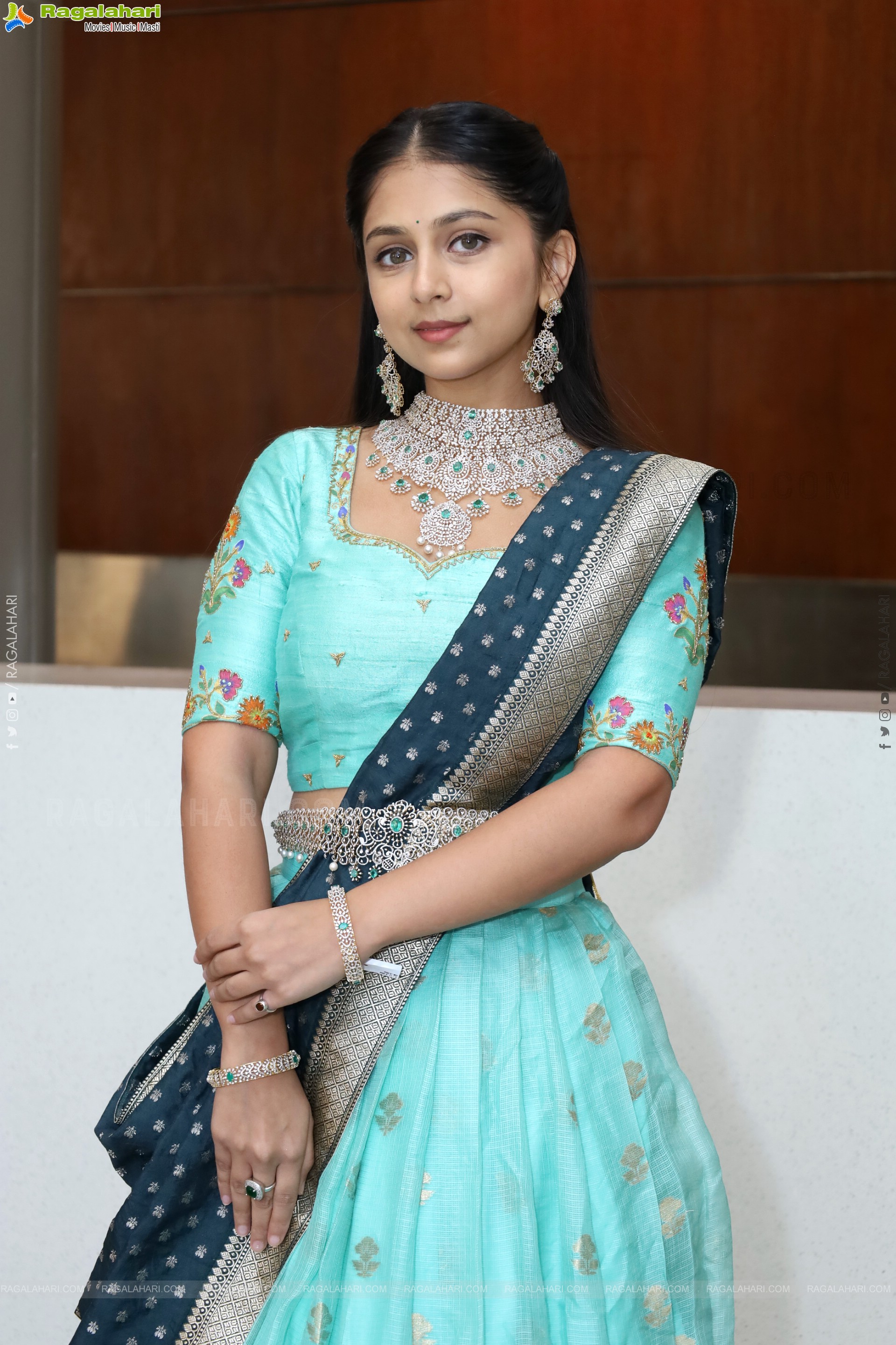 Jabili Jetta Latest Beautiful Stills, HD Photo Gallery