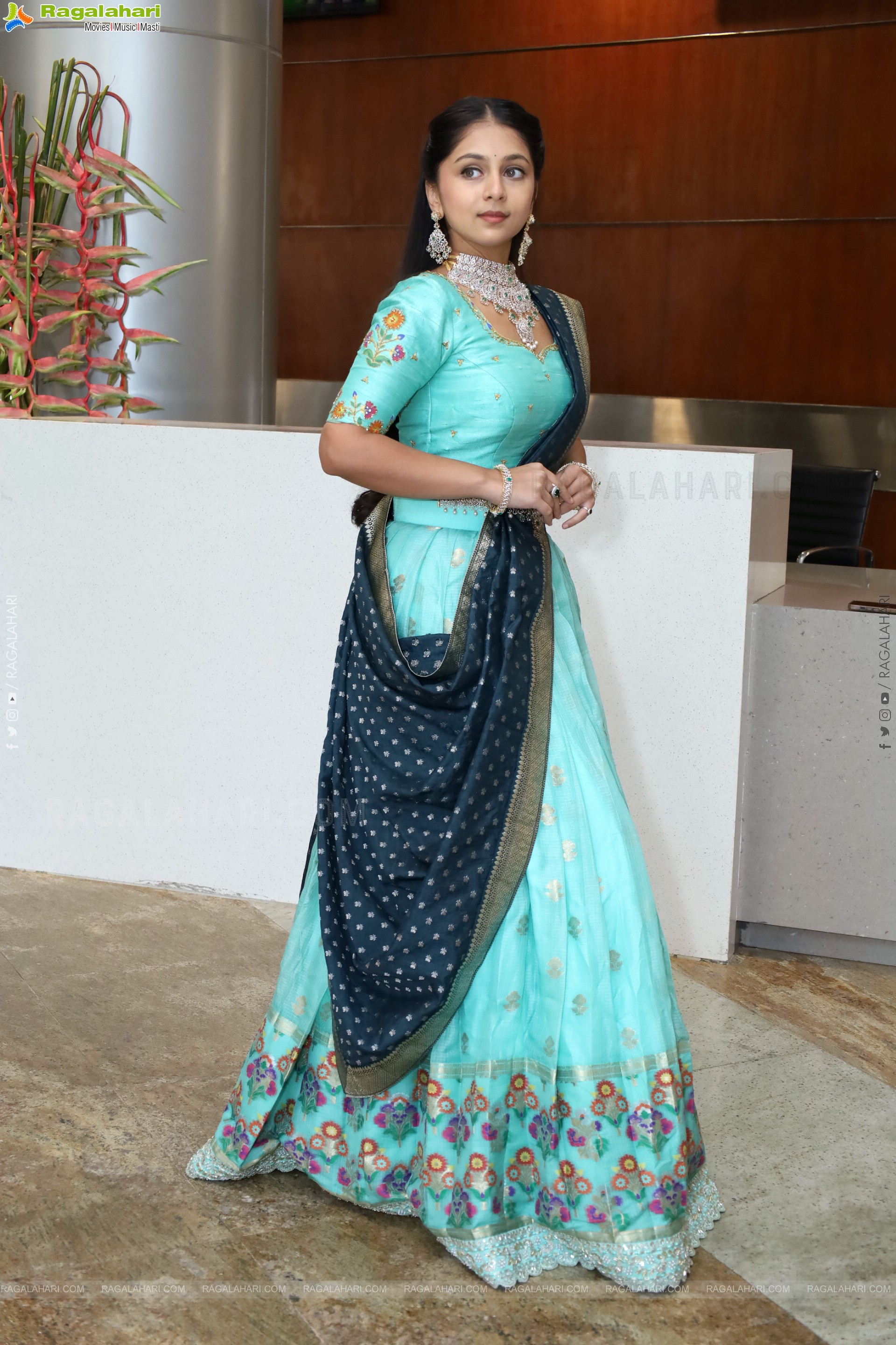 Jabili Jetta Latest Beautiful Stills, HD Photo Gallery