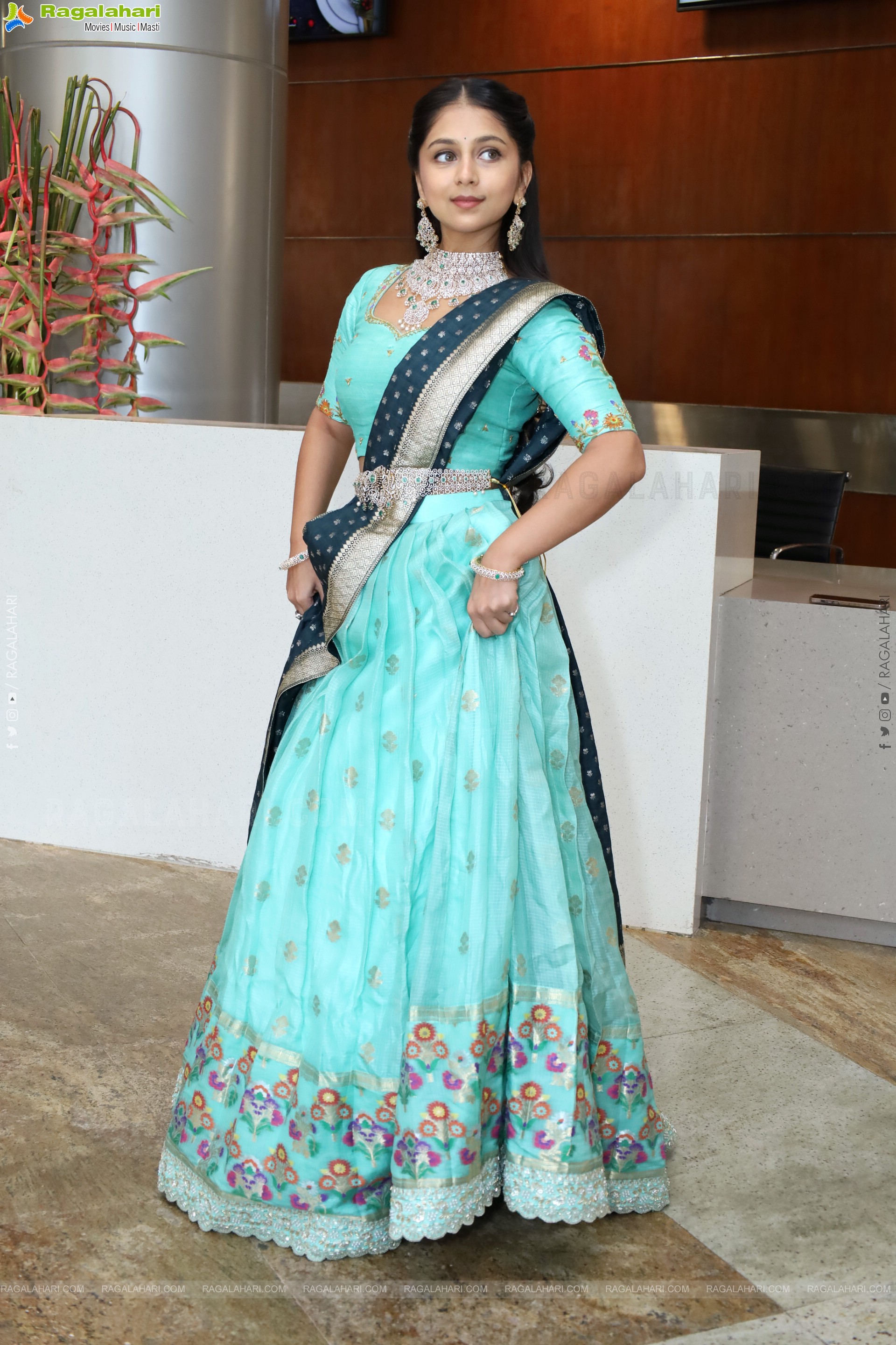 Jabili Jetta Latest Beautiful Stills, HD Photo Gallery