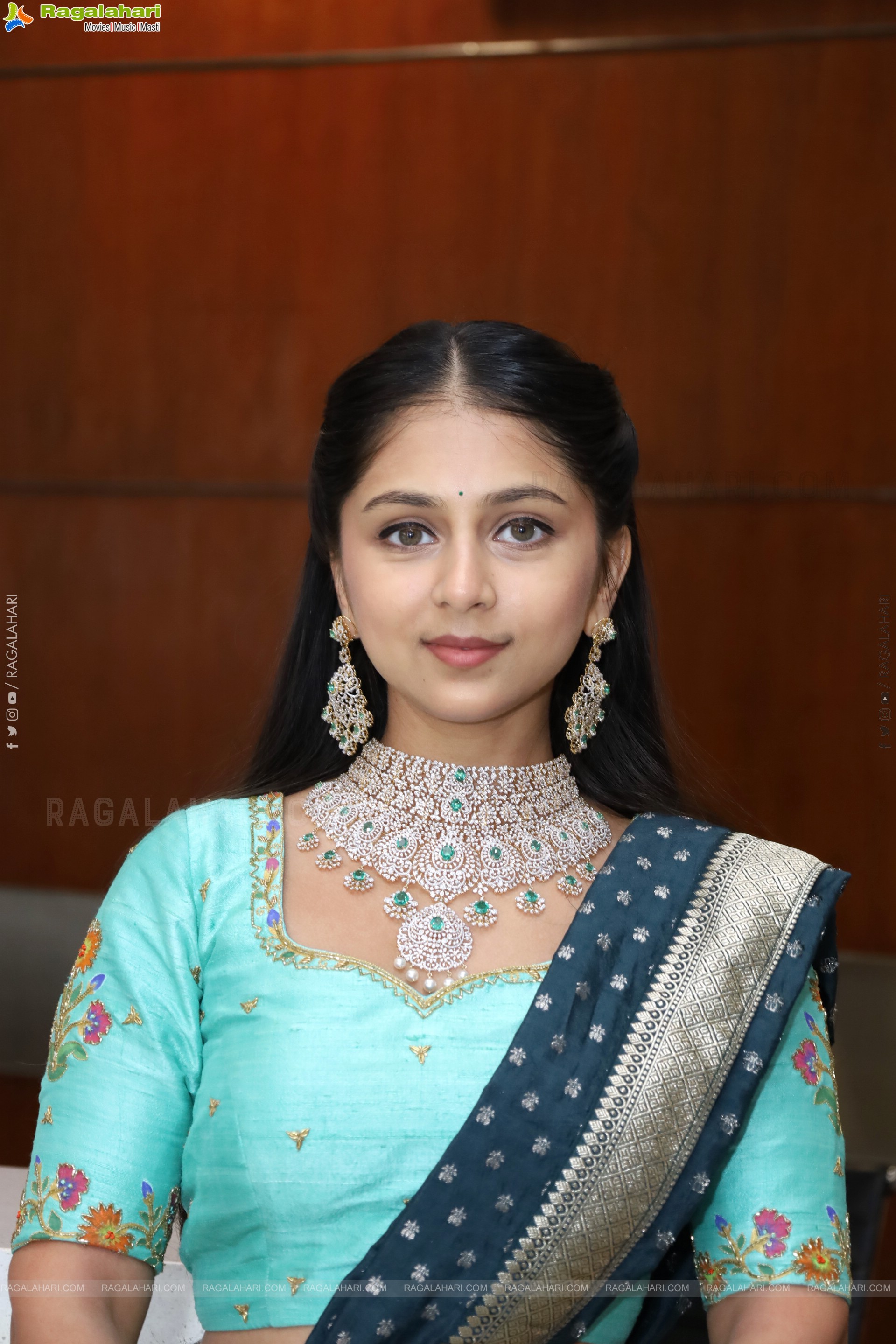 Jabili Jetta Latest Beautiful Stills, HD Photo Gallery