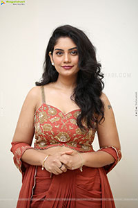 Karuna Bhushan Latest Stills, HD Gallery