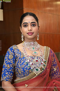 Krithika Poses with Designer Jewellery, HD Gallery