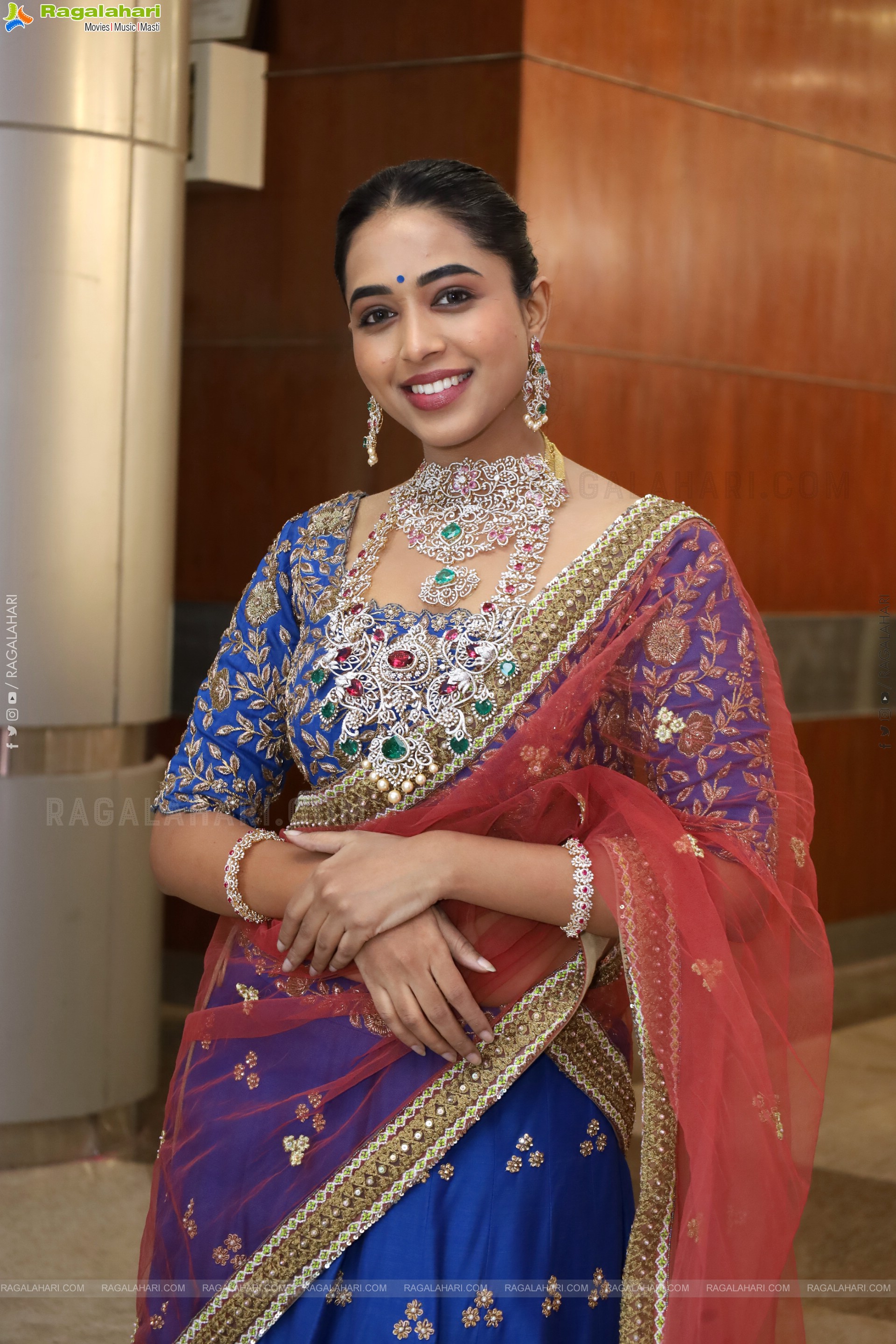 Krithika Poses with Designer Jewellery, HD Gallery