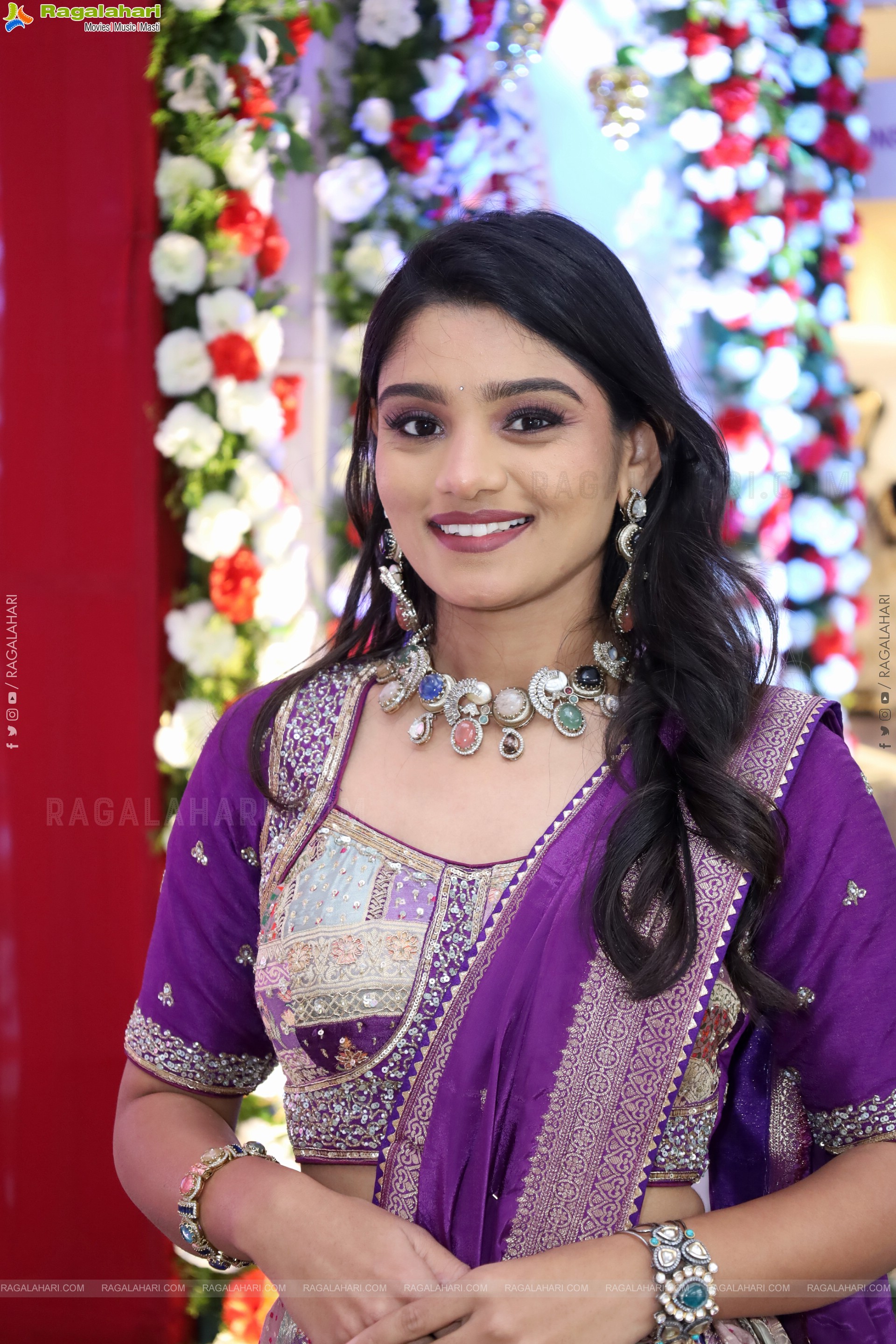 Leela Latest Stills, HD Gallery