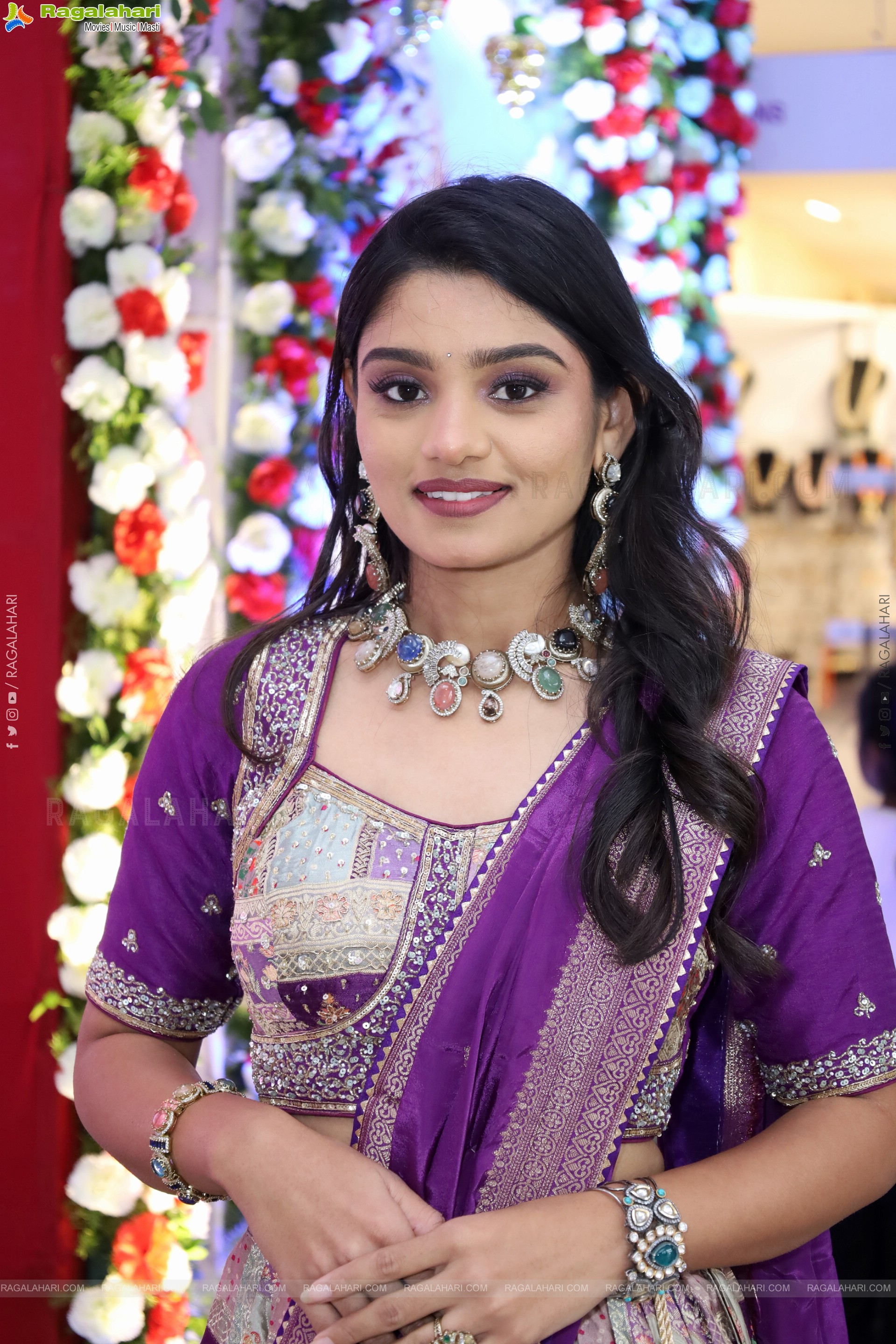 Leela Latest Stills, HD Gallery