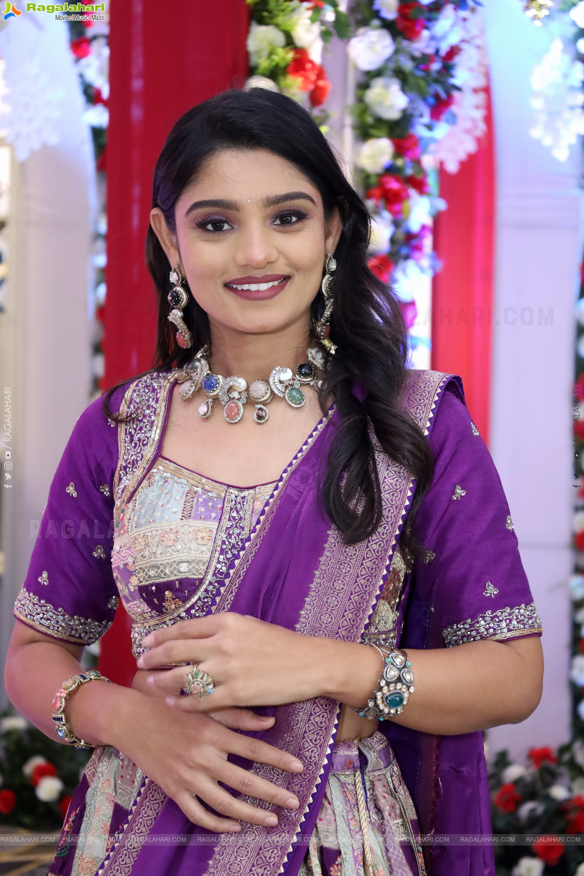 Leela Latest Stills, HD Gallery