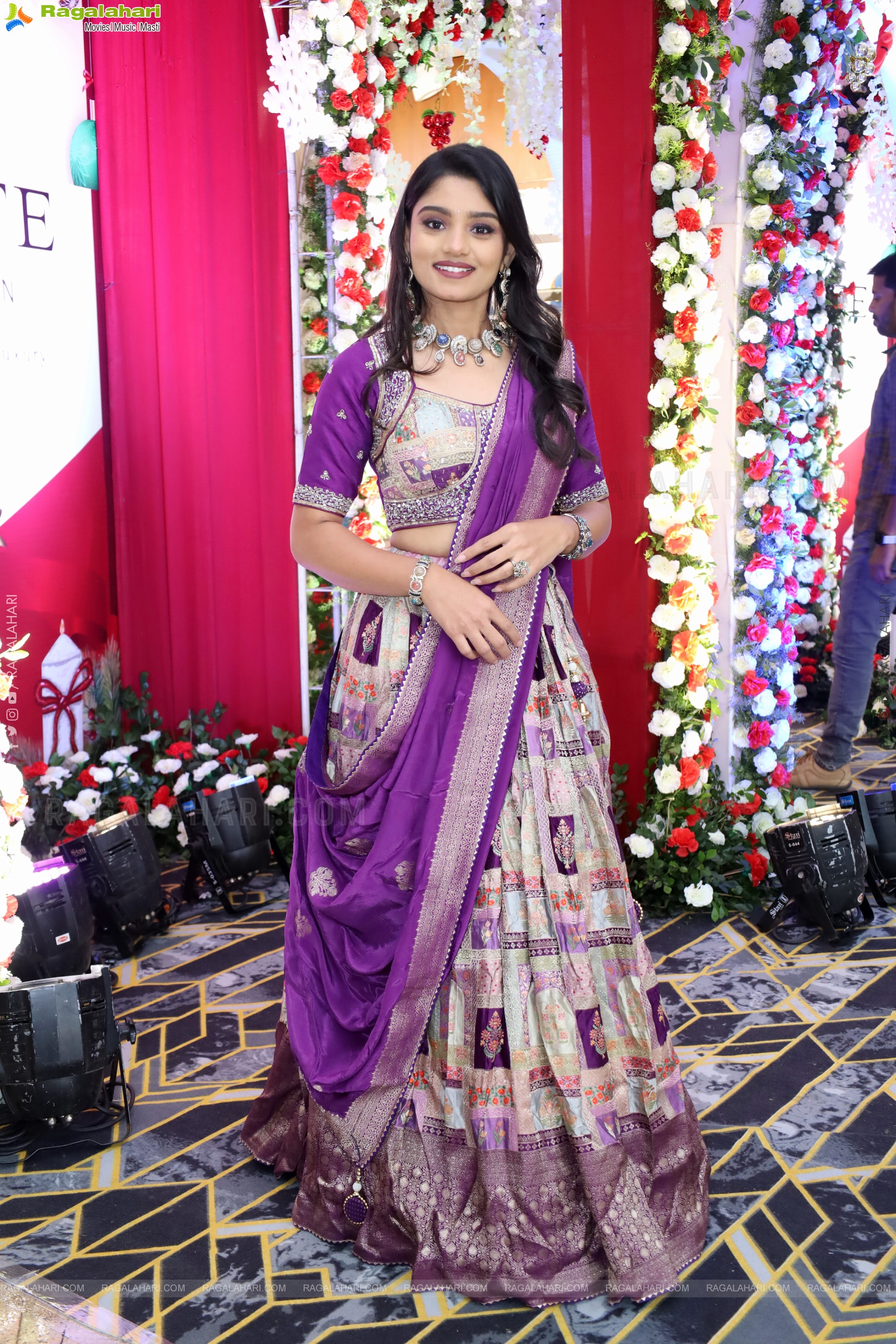 Leela Latest Stills, HD Gallery