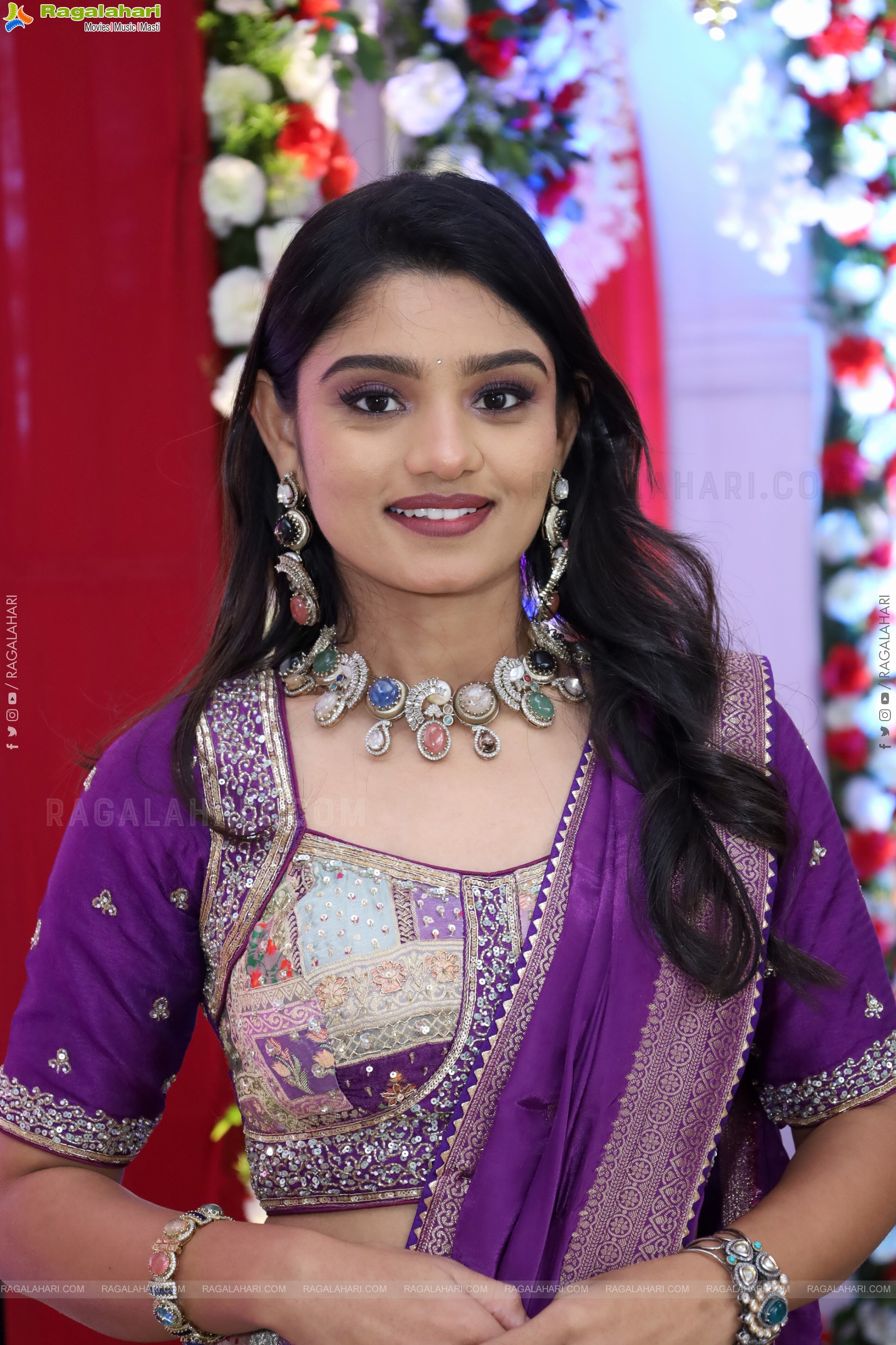 Leela Latest Stills, HD Gallery