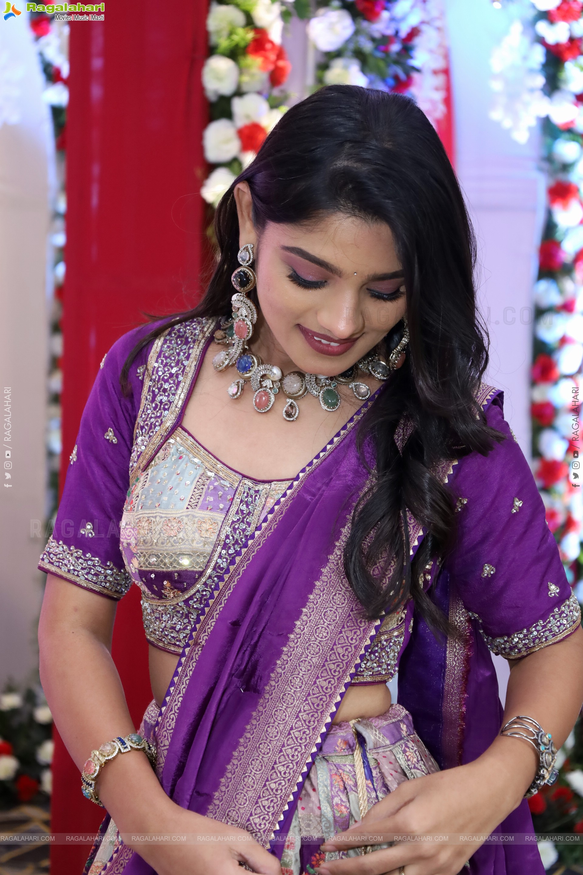 Leela Latest Stills, HD Gallery