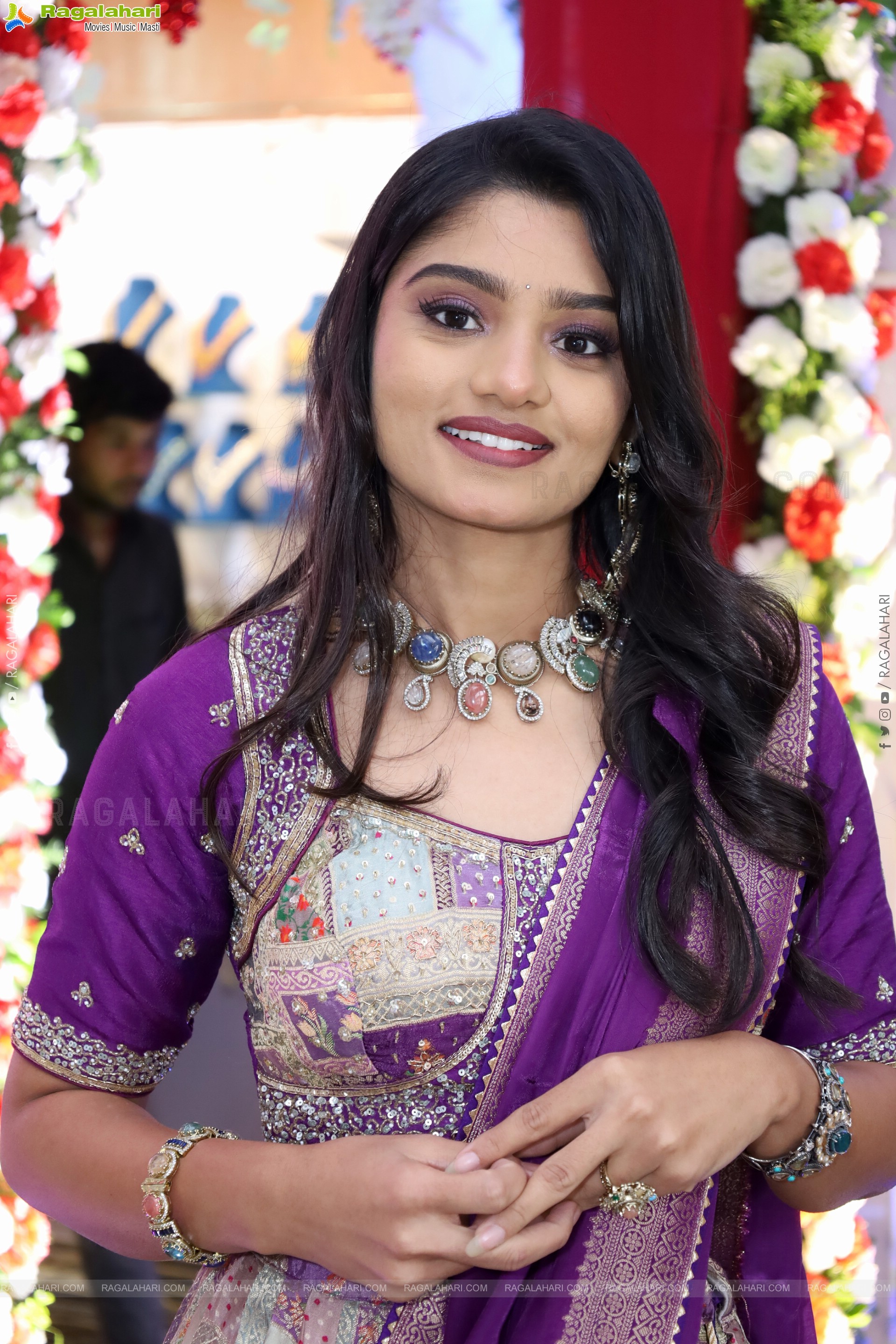 Leela Latest Stills, HD Gallery