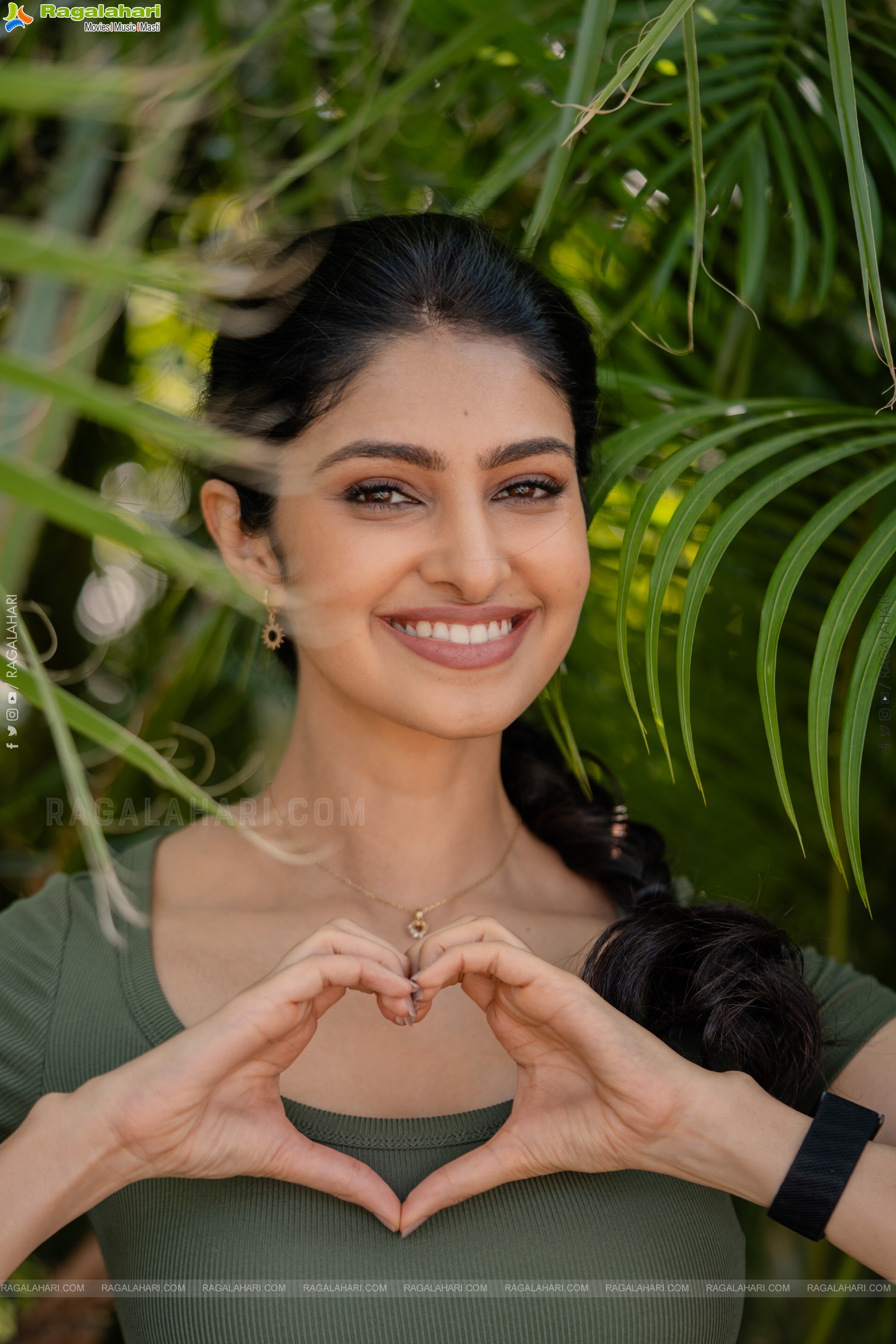 Manasa Varanasi Beautiful Photoshoot Stills, HD Gallery