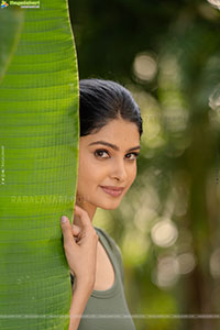 Manasa Varanasi Beautiful Photoshoot Stills, HD Gallery