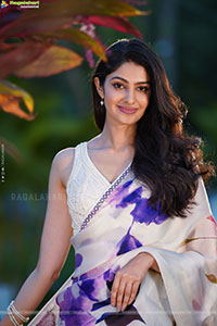 Manasa Varanasi Beautiful Photoshoot Stills, HD Gallery