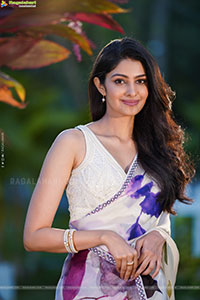 Manasa Varanasi Beautiful Photoshoot Stills, HD Gallery