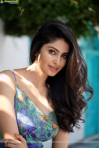 Manasa Varanasi Beautiful Photoshoot Stills, HD Gallery