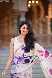 Manasa Varanasi Beautiful Photoshoot Stills, HD Gallery