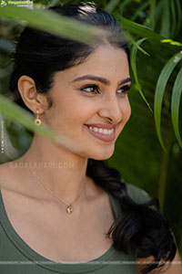 Manasa Varanasi Beautiful Photoshoot Stills, HD Gallery