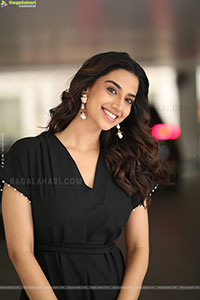 Meenakshi Chaudhary at Anaganaga Oka Raju Interview