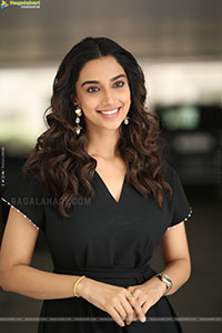 Meenakshi Chaudhary at Anaganaga Oka Raju Interview