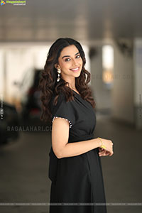 Meenakshi Chaudhary at Anaganaga Oka Raju Interview