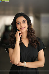 Meenakshi Chaudhary at Anaganaga Oka Raju Interview