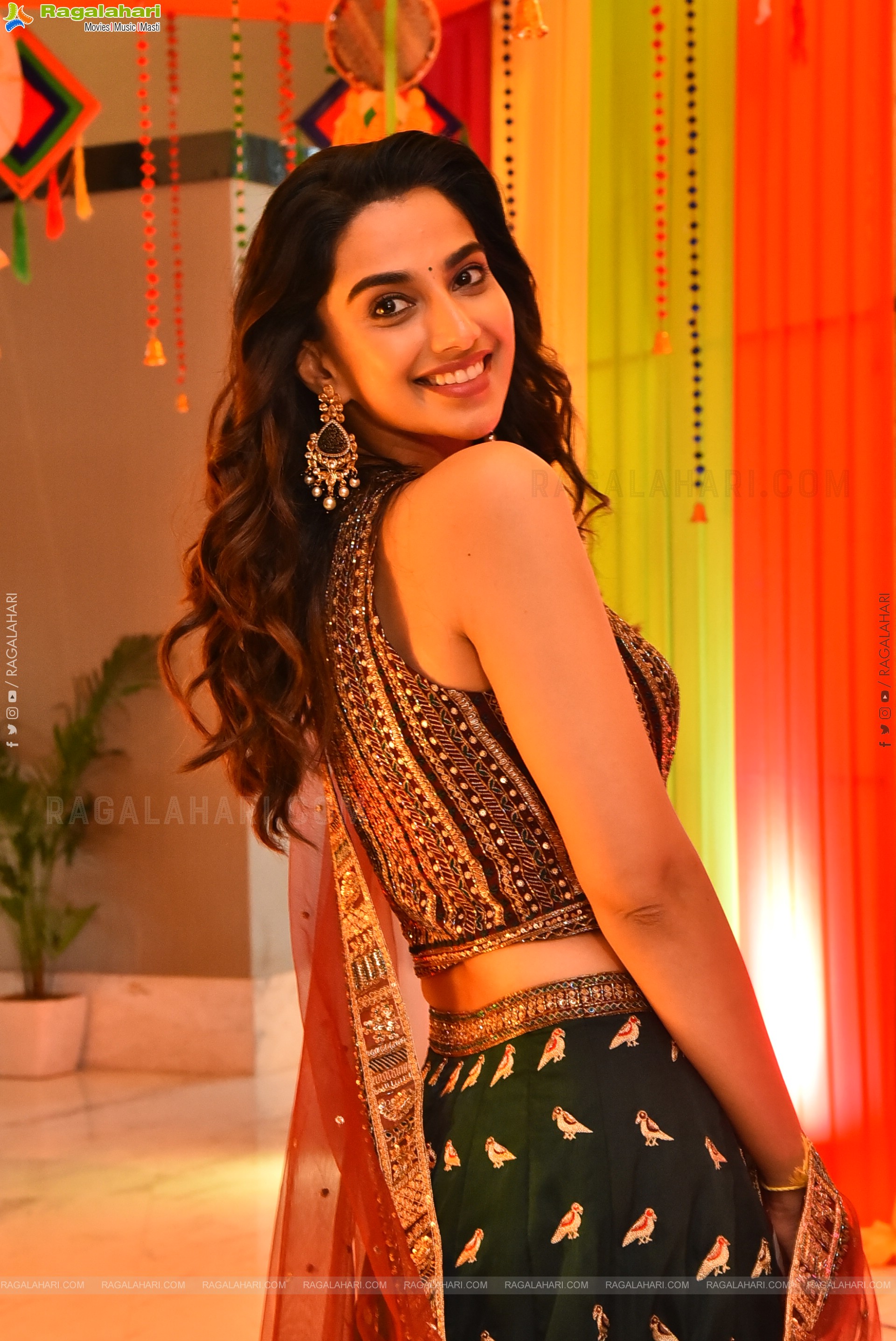 Meenakshi Chaudhary Glam Photoshoot Stills, HD Gallery