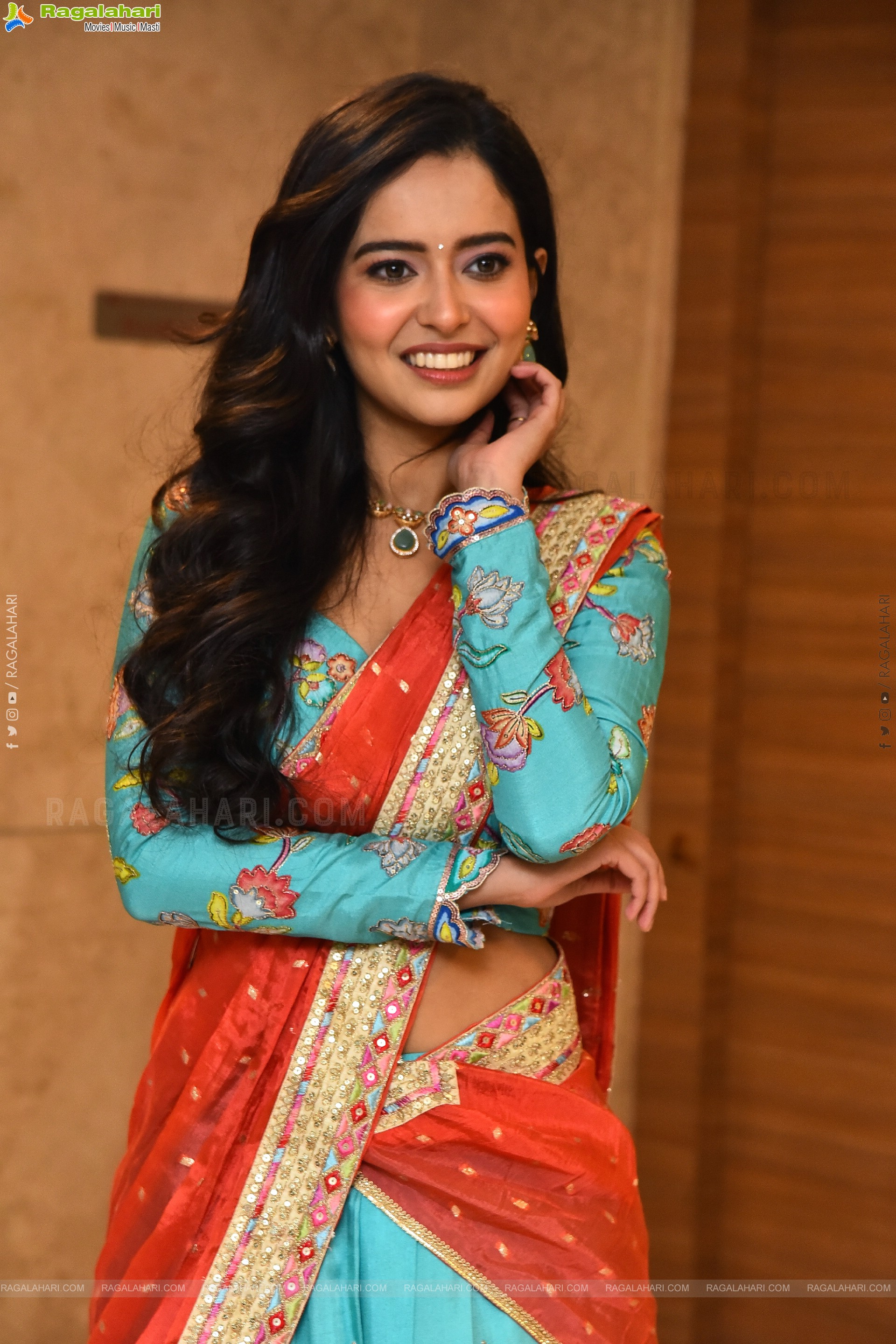 Meghna Mukherjee at Barabar Premistha Movie Press Meet, HD Gallery