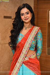 Meghna Mukherjee at Barabar Premistha Movie Press Meet