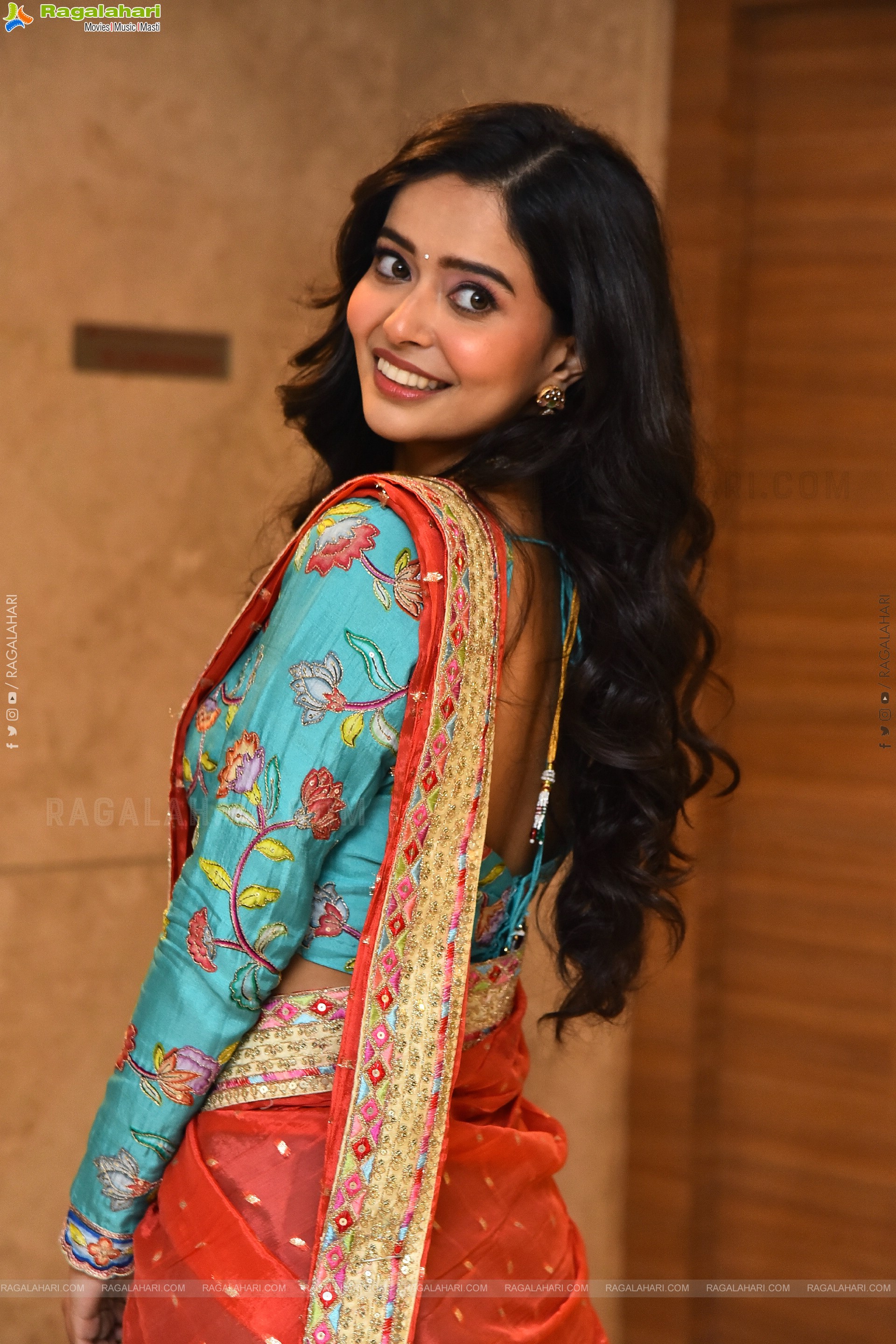 Meghna Mukherjee at Barabar Premistha Movie Press Meet, HD Gallery