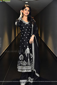 Misha Narang at Shabara Teaser Launch Event, HD Gallery