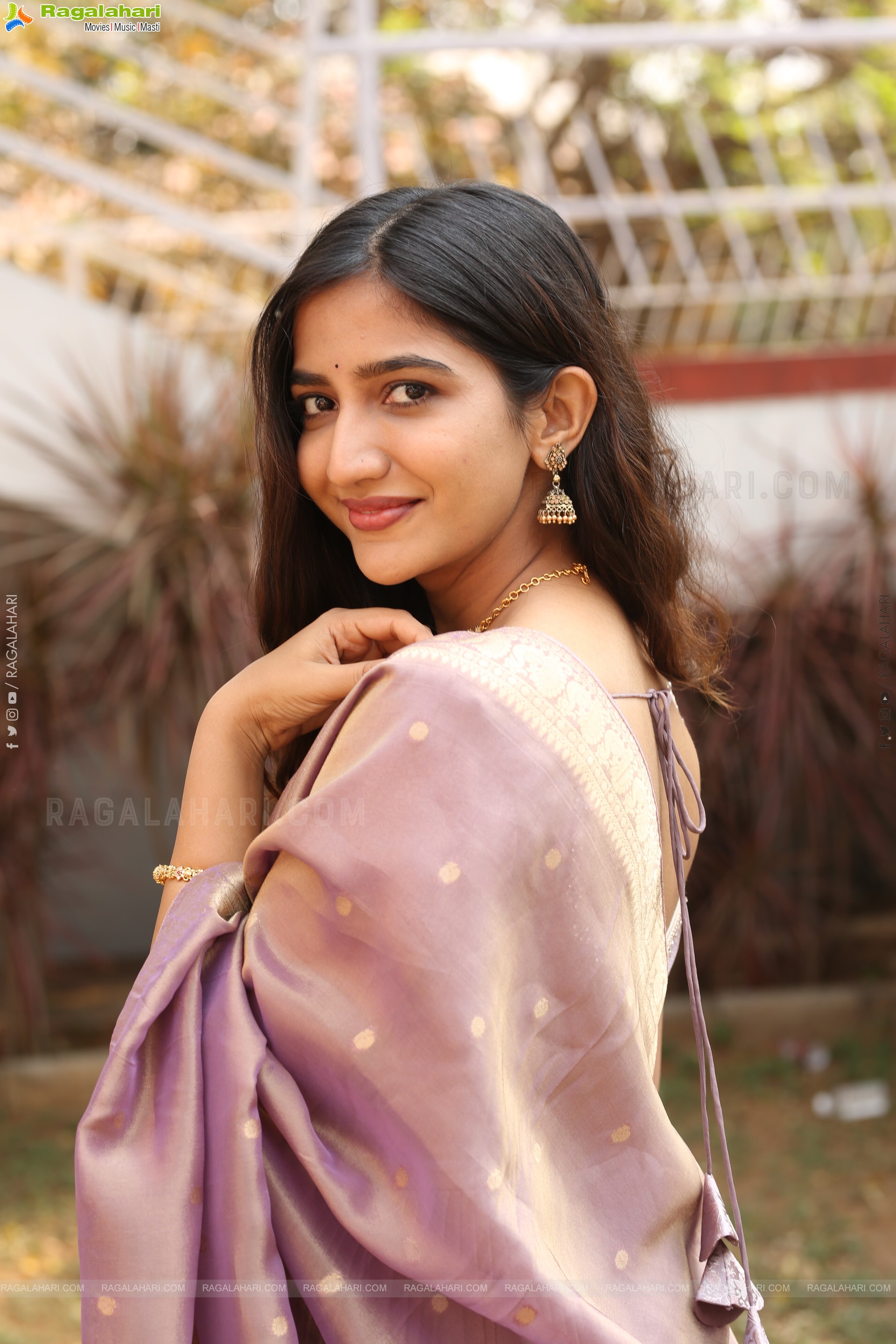 Neha Pathan at Atreyapuram Brothers Movie Opening, HD Gallery