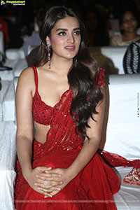 Nidhhi Agerwal Latest Beautiful Stills, HD Gallery