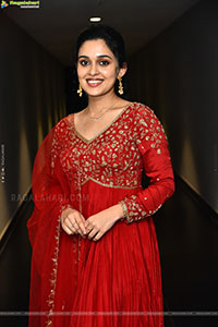 Nidhi Pradeep at Godari Gattupaina Movie Teaser Launch