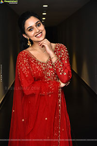 Nidhi Pradeep at Godari Gattupaina Movie Teaser Launch