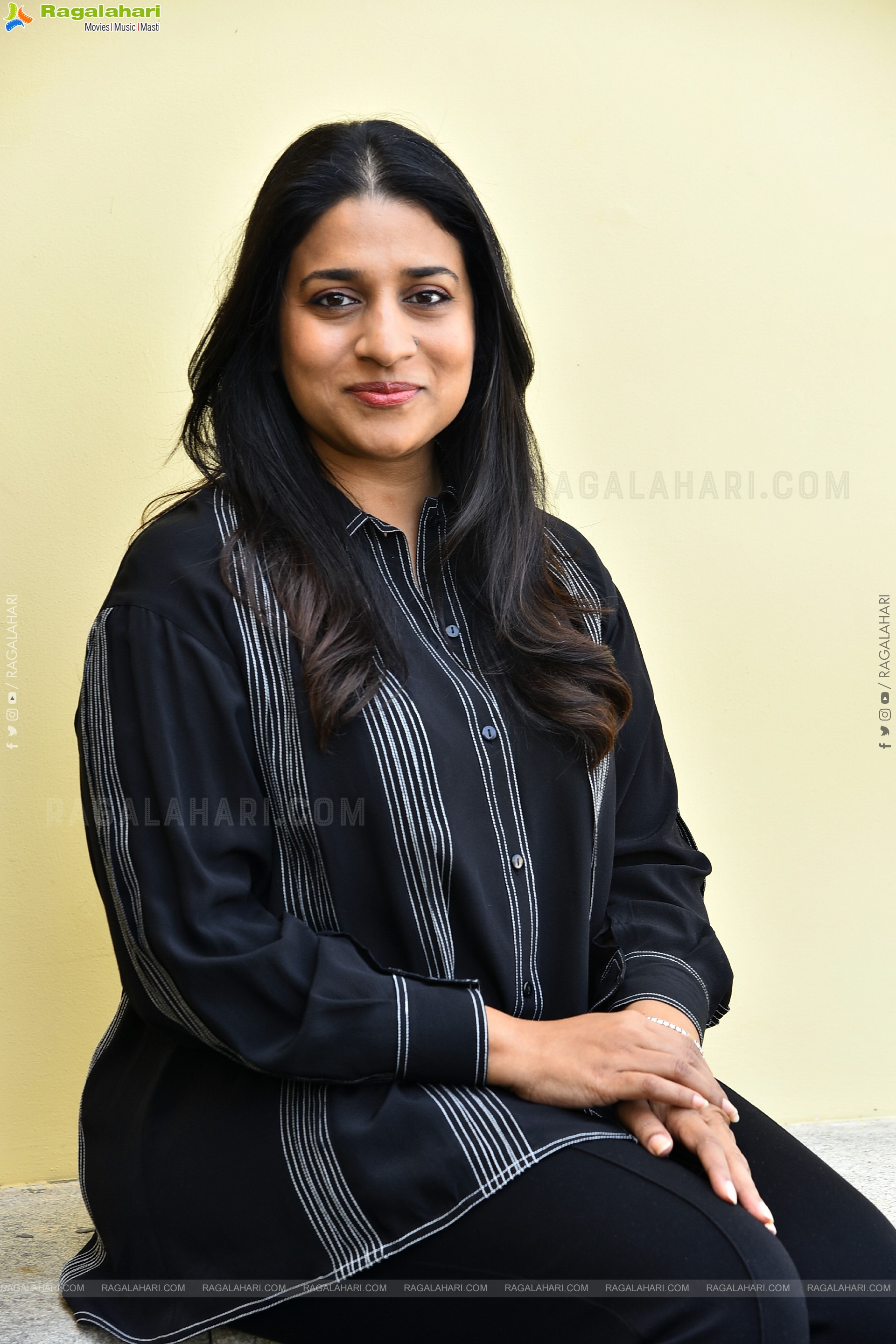 Sushmita Konidela at Mana Shankara Vara Prasad Garu Interview, HD Gallery