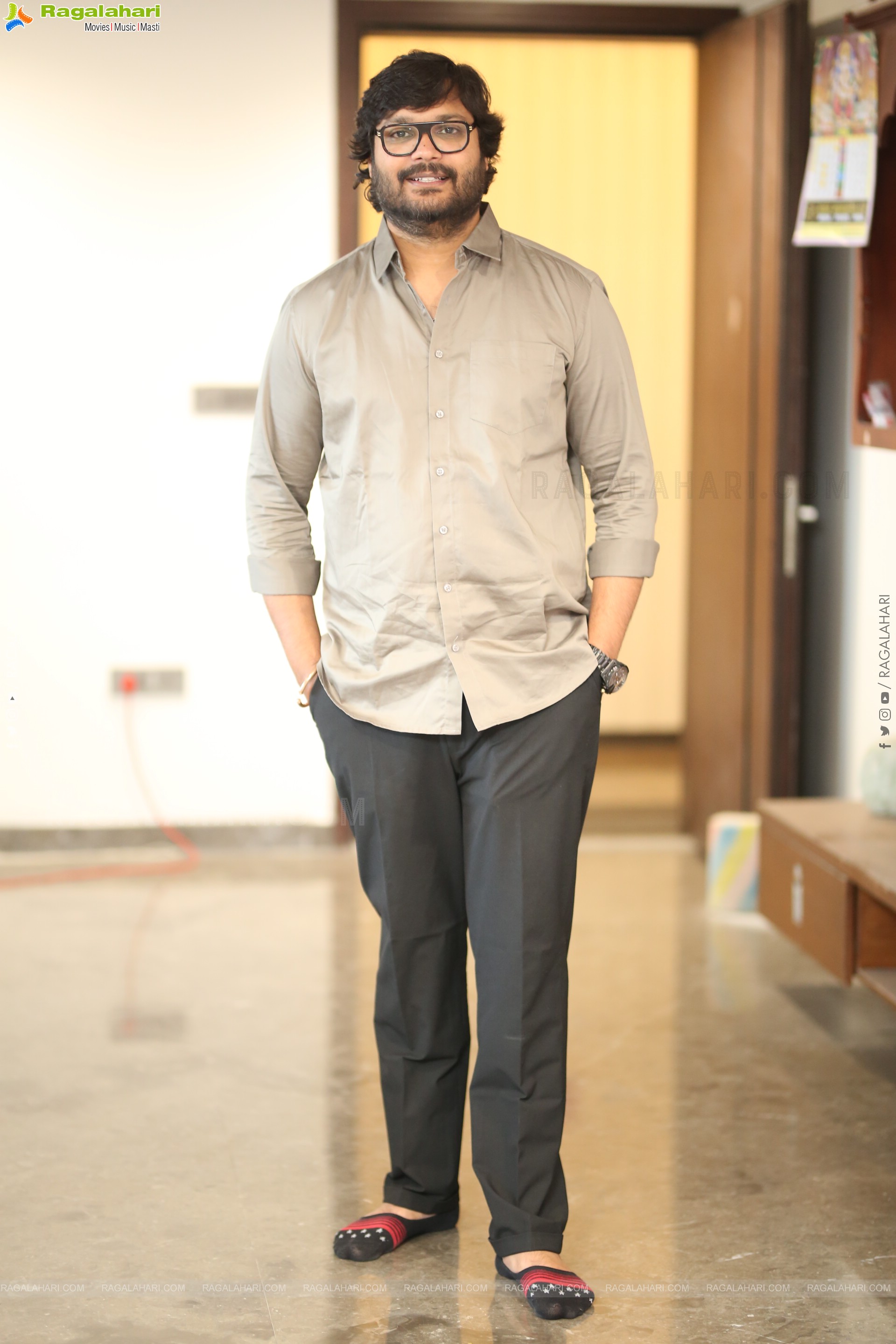 Ram Abbaraju at Nari Nari Naduma Murari Interview, HD Gallery