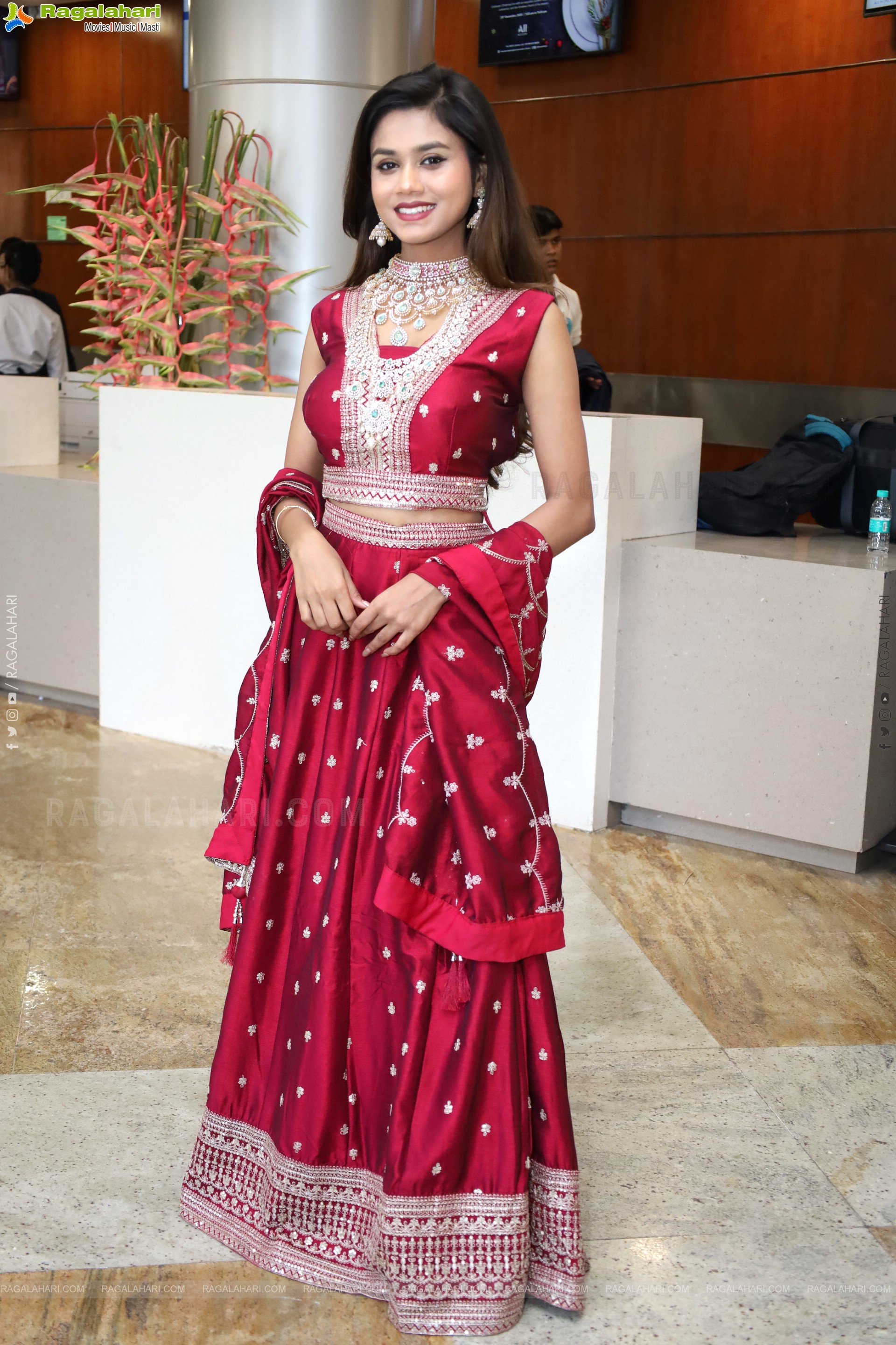 Reba Biswas Poses with Jewellery, HD Gallery