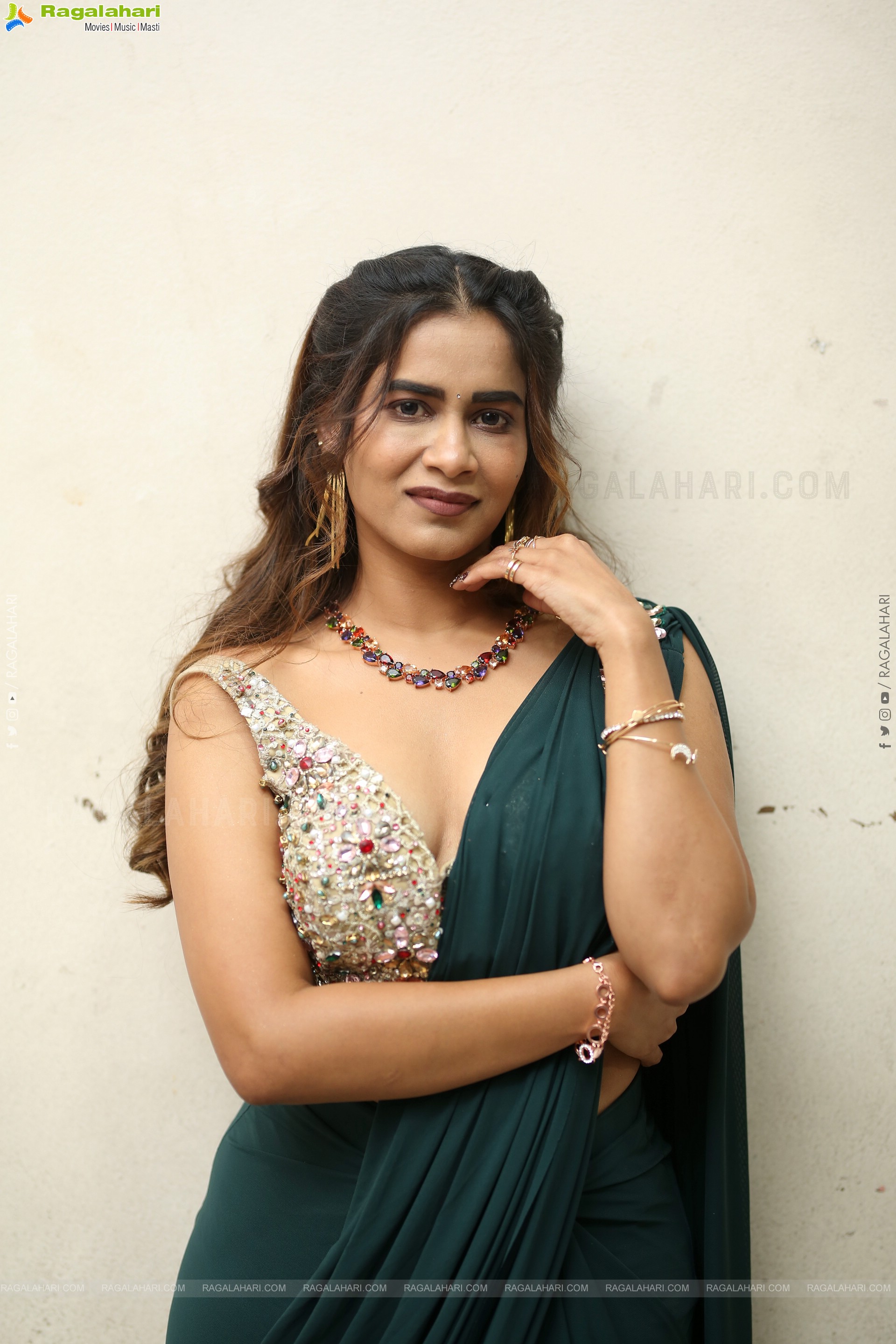 Sahithi Dasari Latest HD Photoshoot stills, HD Gallery
