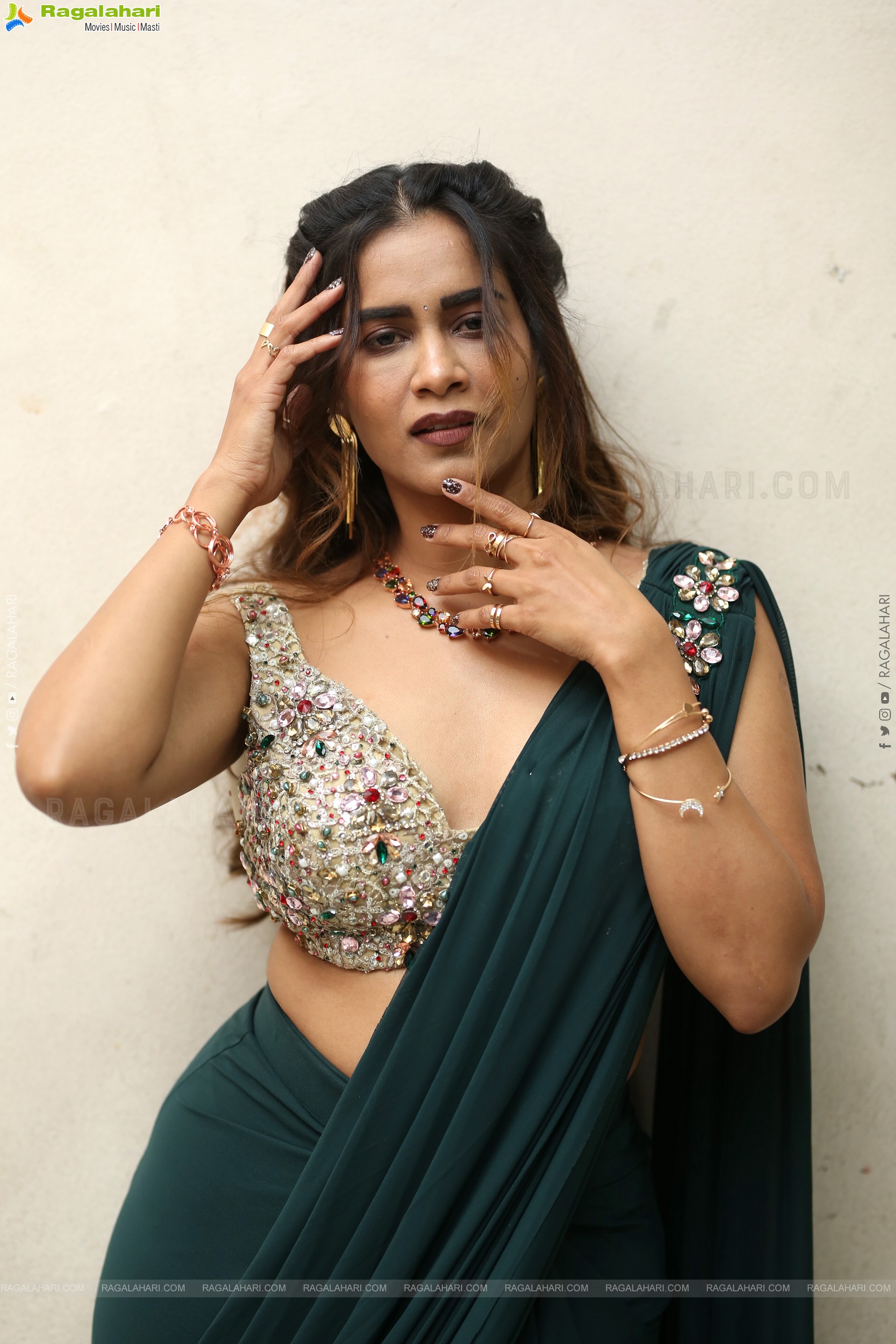 Sahithi Dasari Latest HD Photoshoot stills, HD Gallery