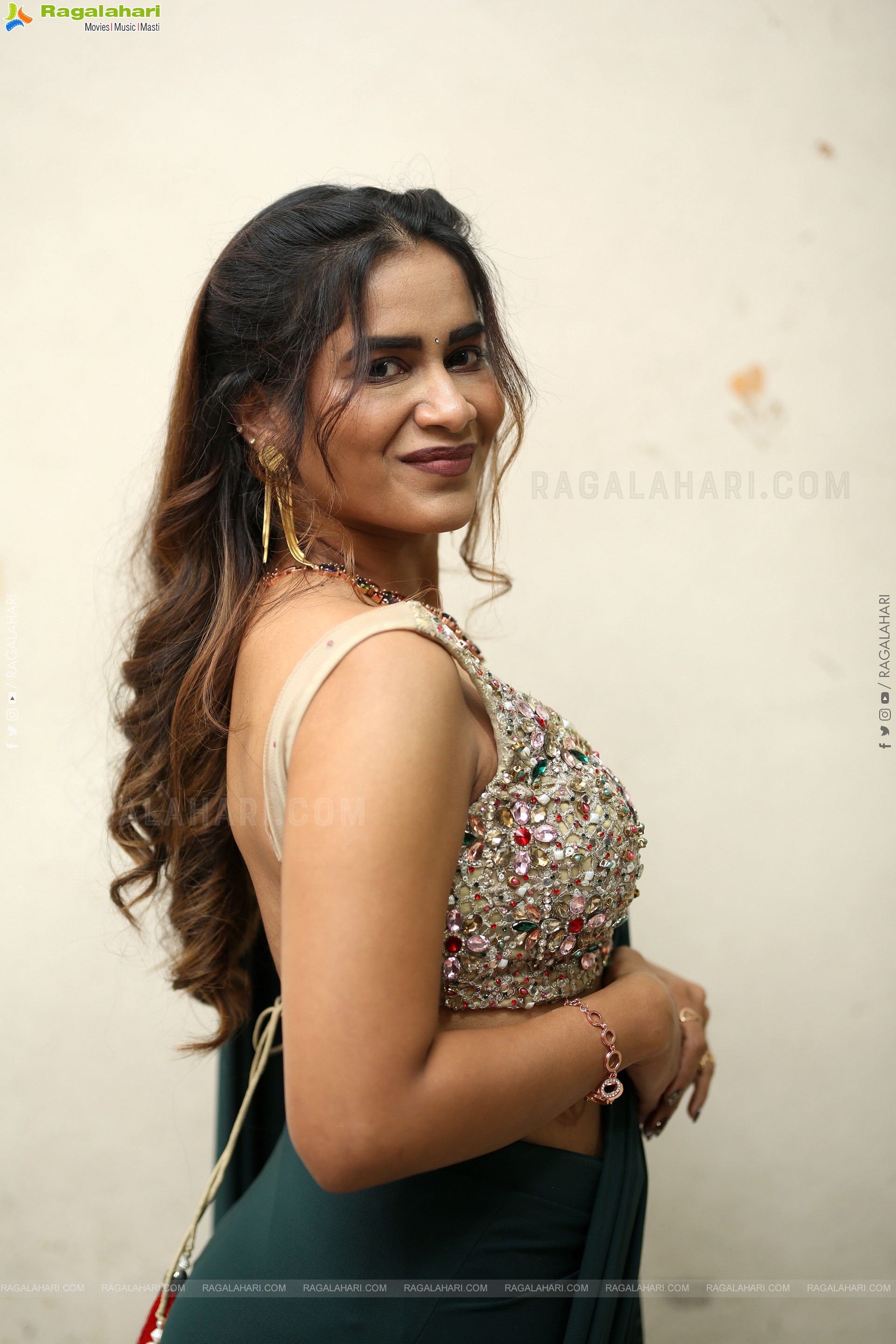 Sahithi Dasari Latest HD Photoshoot stills, HD Gallery