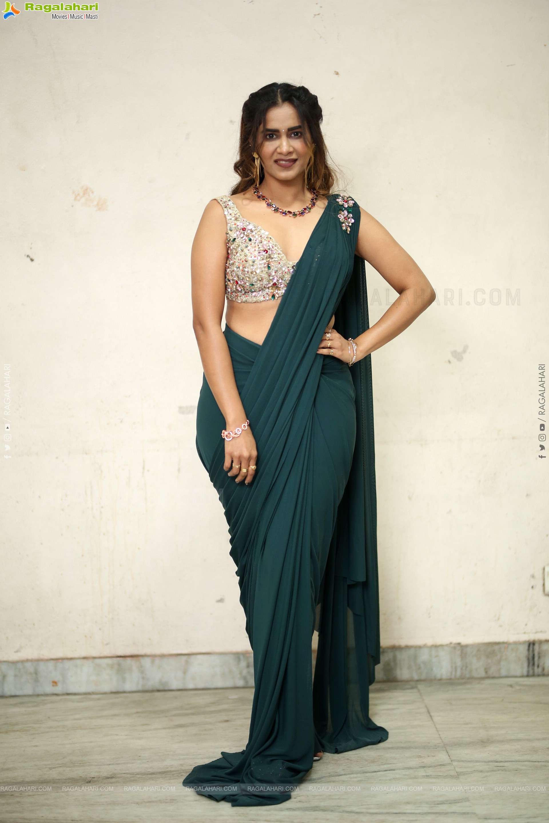 Sahithi Dasari Latest HD Photoshoot stills, HD Gallery