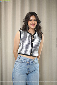 Sakshi Vaidya at Nari Nari Naduma Murari Interview