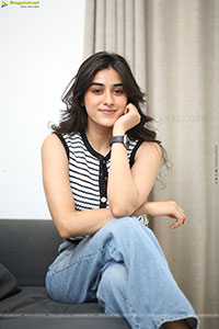 Sakshi Vaidya at Nari Nari Naduma Murari Interview