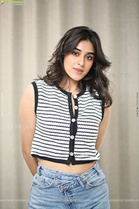 Sakshi Vaidya at Nari Nari Naduma Murari Interview