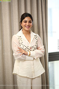 Samyuktha Menon at Nari Nari Naduma Murari Interview