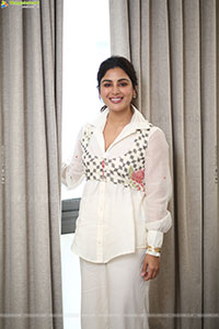 Samyuktha Menon at Nari Nari Naduma Murari Interview